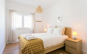 Apartamento Central E Confortavel Junto Ao Bairro Da Graca